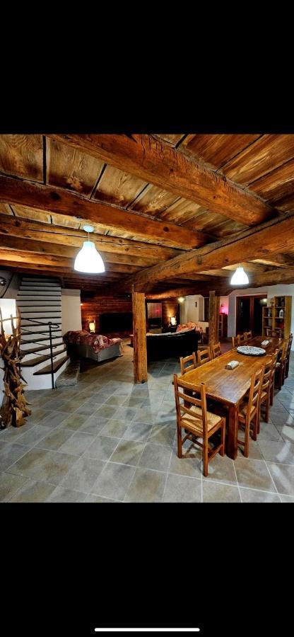 Lerefugedetiti Villa Buissard Ngoại thất bức ảnh