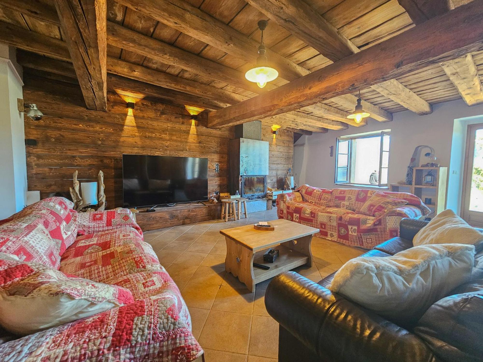 Lerefugedetiti Villa Buissard Ngoại thất bức ảnh